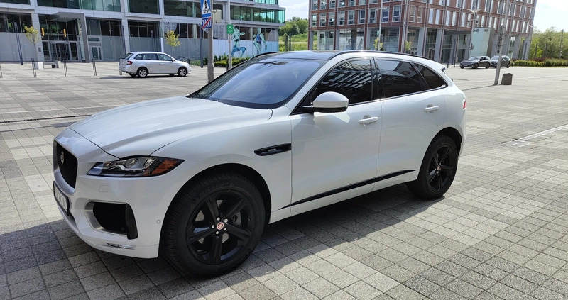 Jaguar F-Pace cena 115000 przebieg: 128000, rok produkcji 2018 z Międzyrzec Podlaski małe 529